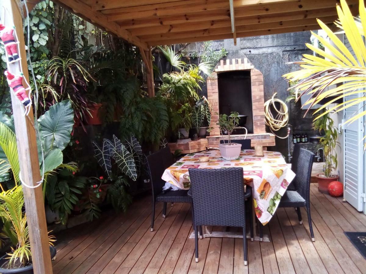 Ferienwohnung La Caz A Nou Saint Pierre Exterior foto